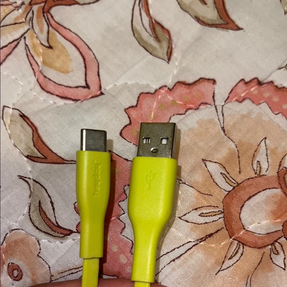Green and Yellow Durable USB Cable for Cell Phones